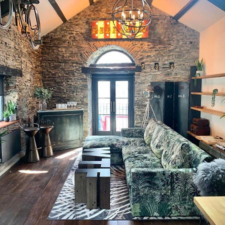 Loft 11 Stunning Luxury Nyc Loft Style Interior Designed 2Bd Apartment Excellent City Centre Location Mezzanine Cinema Room Designer Furniture Amazing Space Douglas Ngoại thất bức ảnh