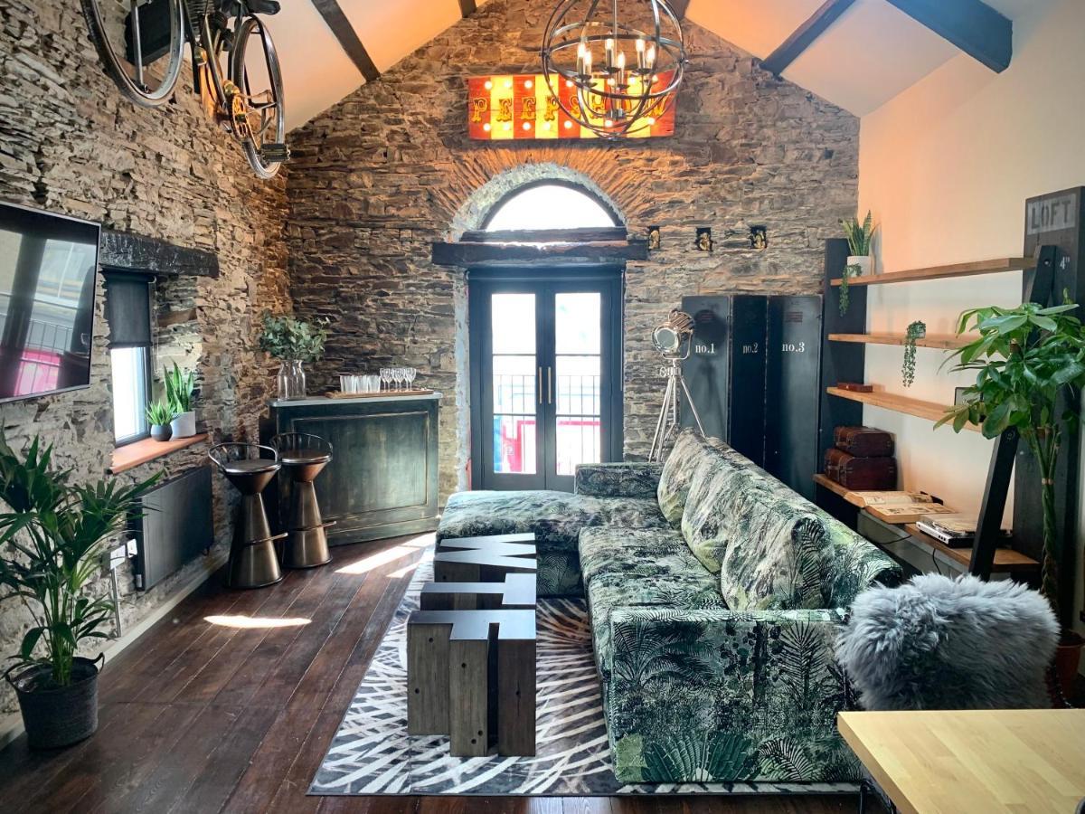 Loft 11 Stunning Luxury Nyc Loft Style Interior Designed 2Bd Apartment Excellent City Centre Location Mezzanine Cinema Room Designer Furniture Amazing Space Douglas Ngoại thất bức ảnh